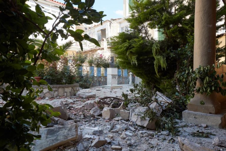 Λέσβος: Συνεχίζονται οι Πανελλήνιες την Δευτέρα – Επιπλέον ποσοστό στα ΑΕΙ για τους σεισμόπληκτους μαθητές | Newsit.gr Λέσβος: Συνεχίζονται οι Πανελλήνιες την Δευτέρα – Επιπλέον ποσοστό στα ΑΕΙ για τους σεισμόπληκτους μαθητές | Newsit.gr