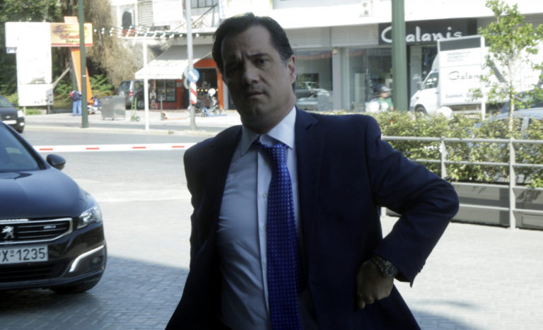 Ο Αδωνις καλεί τον Καμμένο στη Βουλή | Newsit.gr Ο Αδωνις καλεί τον Καμμένο στη Βουλή | Newsit.gr