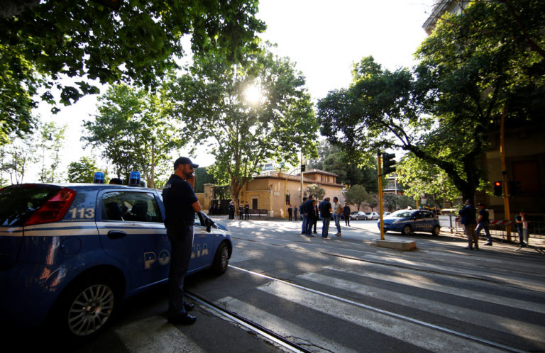 Ζήτησε άσυλο στην Ιταλία και έκανε προπαγάνδα υπέρ του ISIS! | Newsit.gr Ζήτησε άσυλο στην Ιταλία και έκανε προπαγάνδα υπέρ του ISIS! | Newsit.gr