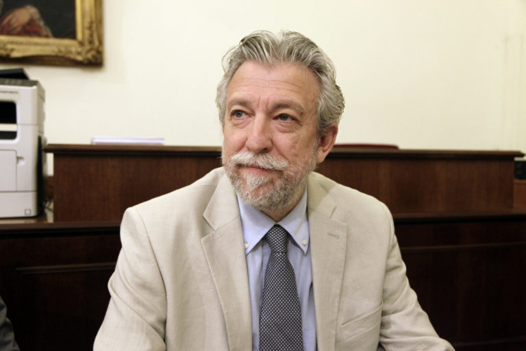 Κοντονής: Οικονομικά συμφέροντα επιχειρούν κλίμα αποπροσανατολισμού | Newsit.gr Κοντονής: Οικονομικά συμφέροντα επιχειρούν κλίμα αποπροσανατολισμού | Newsit.gr
