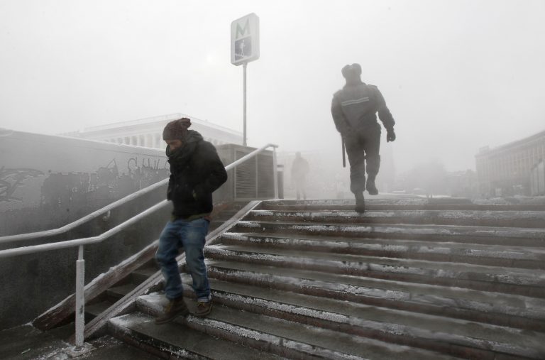 Το φονικό κύμα κακοκαιρίας εξακολουθεί να σαρώνει την Ευρώπη | Newsit.gr Το φονικό κύμα κακοκαιρίας εξακολουθεί να σαρώνει την Ευρώπη | Newsit.gr