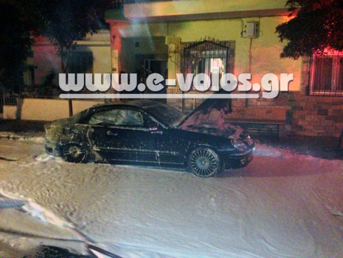 Βόλος: Ο εμπρησμός που ξύπνησε μια γειτονιά στις 03.00 τα ξημερώματα – Φωτό και βίντεο! | Newsit.gr Βόλος: Ο εμπρησμός που ξύπνησε μια γειτονιά στις 03.00 τα ξημερώματα – Φωτό και βίντεο! | Newsit.gr