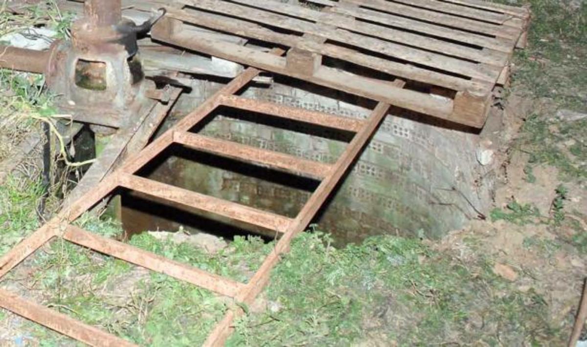 Ξεκίνησε για ρομαντική βόλτα και κατέληξε… στο πηγάδι! | Newsit.gr Ξεκίνησε για ρομαντική βόλτα και κατέληξε… στο πηγάδι! | Newsit.gr