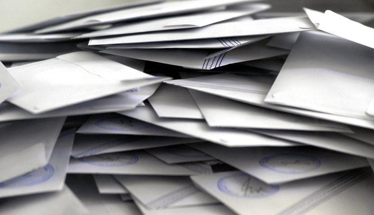 Η αγωνία των τελευταίων 48 ωρών – ΝΔ και ΣΥΡΙΖΑ πάνω από το 25% δίνουν μάχη για την πρωτιά – Πως ο ΣΥΡΙΖΑ στις προηγούμενες εκλογές βγήκε 2ος! | Newsit.gr Η αγωνία των τελευταίων 48 ωρών – ΝΔ και ΣΥΡΙΖΑ πάνω από το 25% δίνουν μάχη για την πρωτιά – Πως ο ΣΥΡΙΖΑ στις προηγούμενες εκλογές βγήκε 2ος! | Newsit.gr