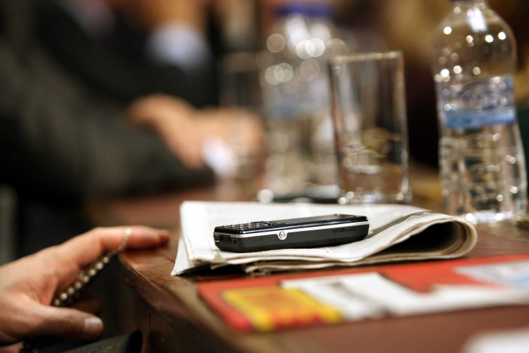 Αχαϊα: Τηλεφώνησαν από εισπρακτική εταιρεία για χρέος 0,22€! | Newsit.gr Αχαϊα: Τηλεφώνησαν από εισπρακτική εταιρεία για χρέος 0,22€! | Newsit.gr