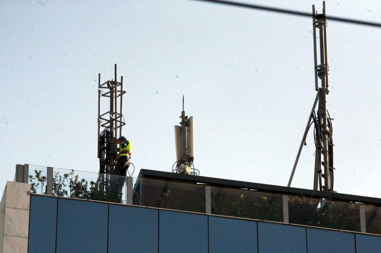 Γιάννενα: Έκλεψαν εξοπλισμό της ΕΡΤ αξίας 20.000€! | Newsit.gr Γιάννενα: Έκλεψαν εξοπλισμό της ΕΡΤ αξίας 20.000€! | Newsit.gr