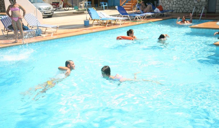 Ρέθυμνο: Τι φαντάζεστε ότι έκανε ξενοδόχος για να αυξήσει τα κέρδη του; | Newsit.gr Ρέθυμνο: Τι φαντάζεστε ότι έκανε ξενοδόχος για να αυξήσει τα κέρδη του; | Newsit.gr