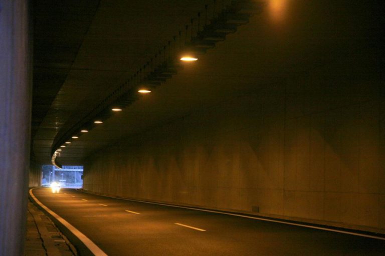 Κλείνουν αύριο για 8 ώρες οι σήραγγες της Κατερίνης | Newsit.gr Κλείνουν αύριο για 8 ώρες οι σήραγγες της Κατερίνης | Newsit.gr