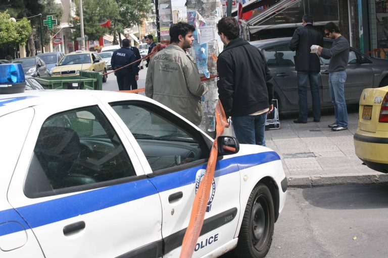 Σέρρες: 70χρονος μαχαίρωσε νεαρό γείτονά του! | Newsit.gr Σέρρες: 70χρονος μαχαίρωσε νεαρό γείτονά του! | Newsit.gr