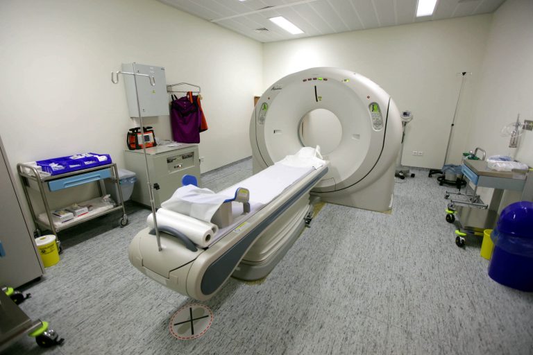 20χρονη ξεψύχησε ελλείψει προσωπικού σε μία απλή επέμβαση – Παρέμβαση Εισαγγελέα | Newsit.gr 20χρονη ξεψύχησε ελλείψει προσωπικού σε μία απλή επέμβαση – Παρέμβαση Εισαγγελέα | Newsit.gr