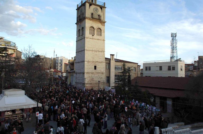 Κατάληψη στο δημαρχείο της Κοζάνης | Newsit.gr Κατάληψη στο δημαρχείο της Κοζάνης | Newsit.gr