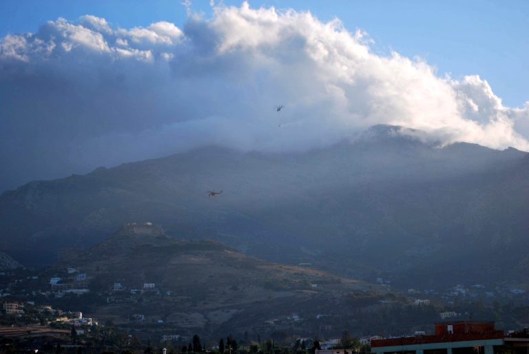 Εύβοια: Σε εξέλιξη φωτιά στην Κάρυστο | Newsit.gr Εύβοια: Σε εξέλιξη φωτιά στην Κάρυστο | Newsit.gr