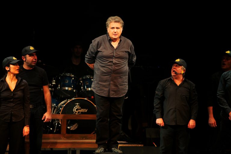 ΑΠΟΚΑΛΥΠΤΙΚΟ: Ξεκινούν να… κατεβάζουν τα παντελόνια τους! | Newsit.gr ΑΠΟΚΑΛΥΠΤΙΚΟ: Ξεκινούν να… κατεβάζουν τα παντελόνια τους! | Newsit.gr