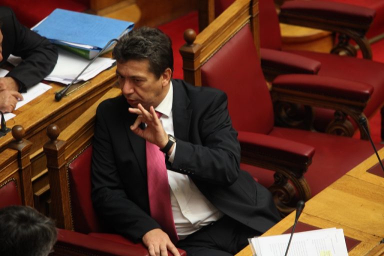 Άνοιξε διάπλατα η πόρτα για απολύσεις στο δημόσιο με δηλώσεις του Υπουργού Επικρατείας | Newsit.gr Άνοιξε διάπλατα η πόρτα για απολύσεις στο δημόσιο με δηλώσεις του Υπουργού Επικρατείας | Newsit.gr