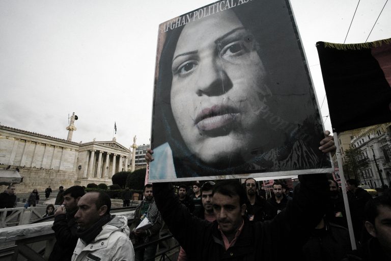 Θεσσαλονίκη: Πορεία για τους μετανάστες-απεργούς πείνας | Newsit.gr Θεσσαλονίκη: Πορεία για τους μετανάστες-απεργούς πείνας | Newsit.gr