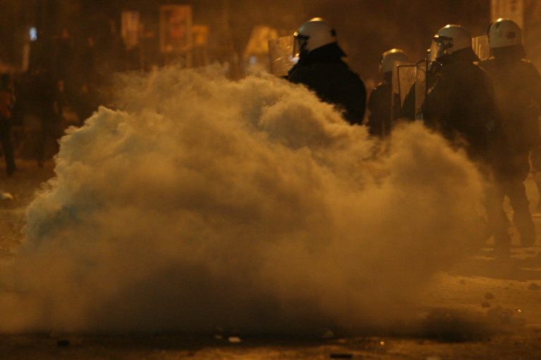 Κομοτηνή: Επεισόδια λίγο πριν την άφιξη του Γιώργου Παπανδρέου! | Newsit.gr Κομοτηνή: Επεισόδια λίγο πριν την άφιξη του Γιώργου Παπανδρέου! | Newsit.gr