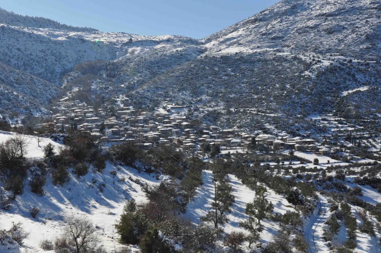 Ευρυτανία: Χιόνι και τσουχτερό κρύο – Δείτε το βίντεο! | Newsit.gr Ευρυτανία: Χιόνι και τσουχτερό κρύο – Δείτε το βίντεο! | Newsit.gr