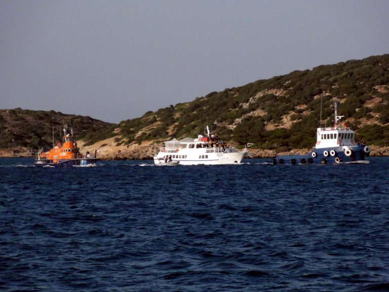 Λασίθι: Πυροβόλησε γυναίκα από τα 2 μέτρα σε σκάφος! | Newsit.gr Λασίθι: Πυροβόλησε γυναίκα από τα 2 μέτρα σε σκάφος! | Newsit.gr