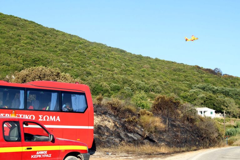 Καίνε πάλι την Κέρκυρα – Νέο μέτωπο | Newsit.gr Καίνε πάλι την Κέρκυρα – Νέο μέτωπο | Newsit.gr