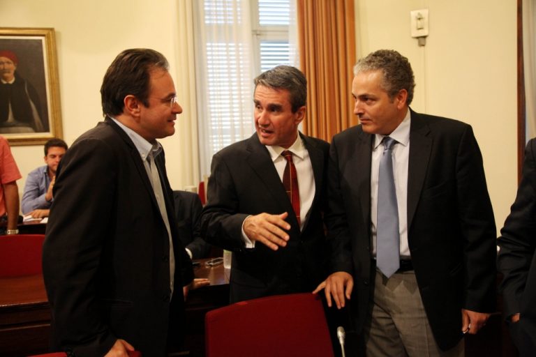 Τι θα κάνουν οι γνωστοί διαφωνούντες βουλευτές του ΠΑΣΟΚ | Newsit.gr Τι θα κάνουν οι γνωστοί διαφωνούντες βουλευτές του ΠΑΣΟΚ | Newsit.gr