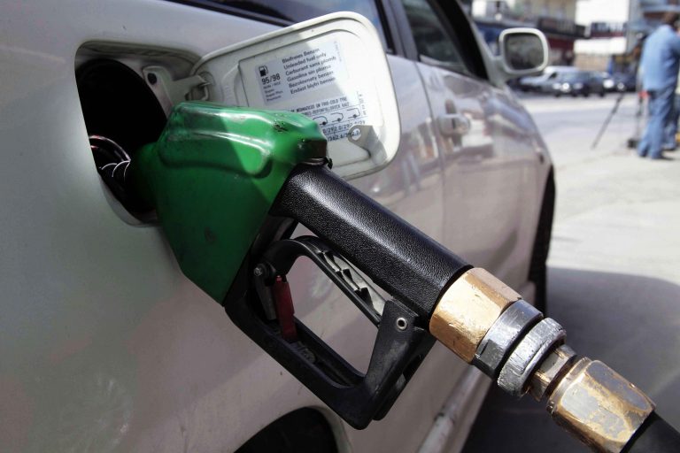 Κρήτη: Η απλή αμόλυβδη έφτασε τα 2€/λίτρο! | Newsit.gr Κρήτη: Η απλή αμόλυβδη έφτασε τα 2€/λίτρο! | Newsit.gr