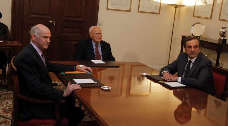 Βύθισαν τον τόπο στο χάος της ακυβερνησίας. Παραιτήθηκε η κυβέρνηση αλλά δεν συμφώνησαν για τη νέα! | Newsit.gr Βύθισαν τον τόπο στο χάος της ακυβερνησίας. Παραιτήθηκε η κυβέρνηση αλλά δεν συμφώνησαν για τη νέα! | Newsit.gr