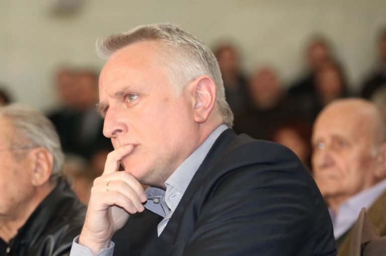 Ραγκούσης: «Η Βουλή δεν μπορεί να προστατεύει άλλο τις μικρές ολιγαρχίες» | Newsit.gr Ραγκούσης: «Η Βουλή δεν μπορεί να προστατεύει άλλο τις μικρές ολιγαρχίες» | Newsit.gr
