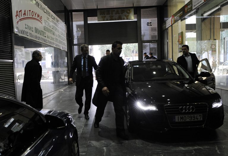 Το παρασκήνιο της επίσκεψης τροϊκανών στο υπ. Ανάπτυξης – 16 θέματα ακόμα ανοιχτά | Newsit.gr Το παρασκήνιο της επίσκεψης τροϊκανών στο υπ. Ανάπτυξης – 16 θέματα ακόμα ανοιχτά | Newsit.gr