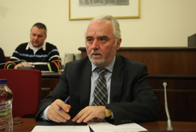 Κουτρουμάνης: Κατά 7,6% θα μειωθούν οι μισθοί το 2012! | Newsit.gr Κουτρουμάνης: Κατά 7,6% θα μειωθούν οι μισθοί το 2012! | Newsit.gr