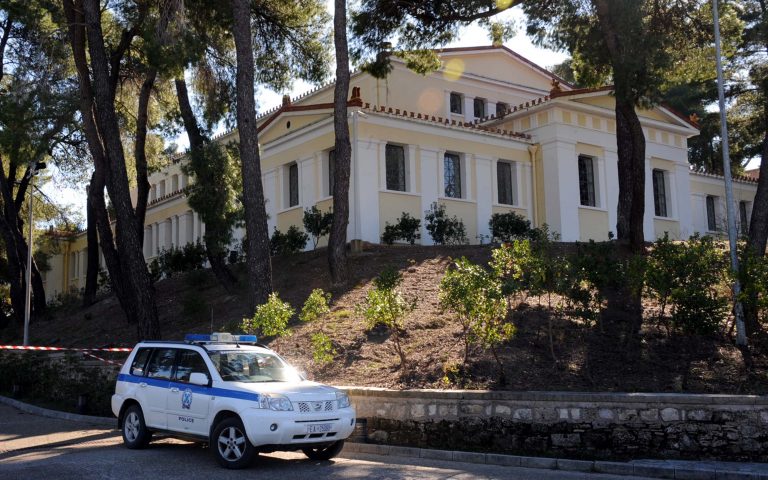 Αρχαία Ολυμπία: Με αμείωτη ένταση οι έρευνες για τους ληστές του μουσείου! | Newsit.gr Αρχαία Ολυμπία: Με αμείωτη ένταση οι έρευνες για τους ληστές του μουσείου! | Newsit.gr