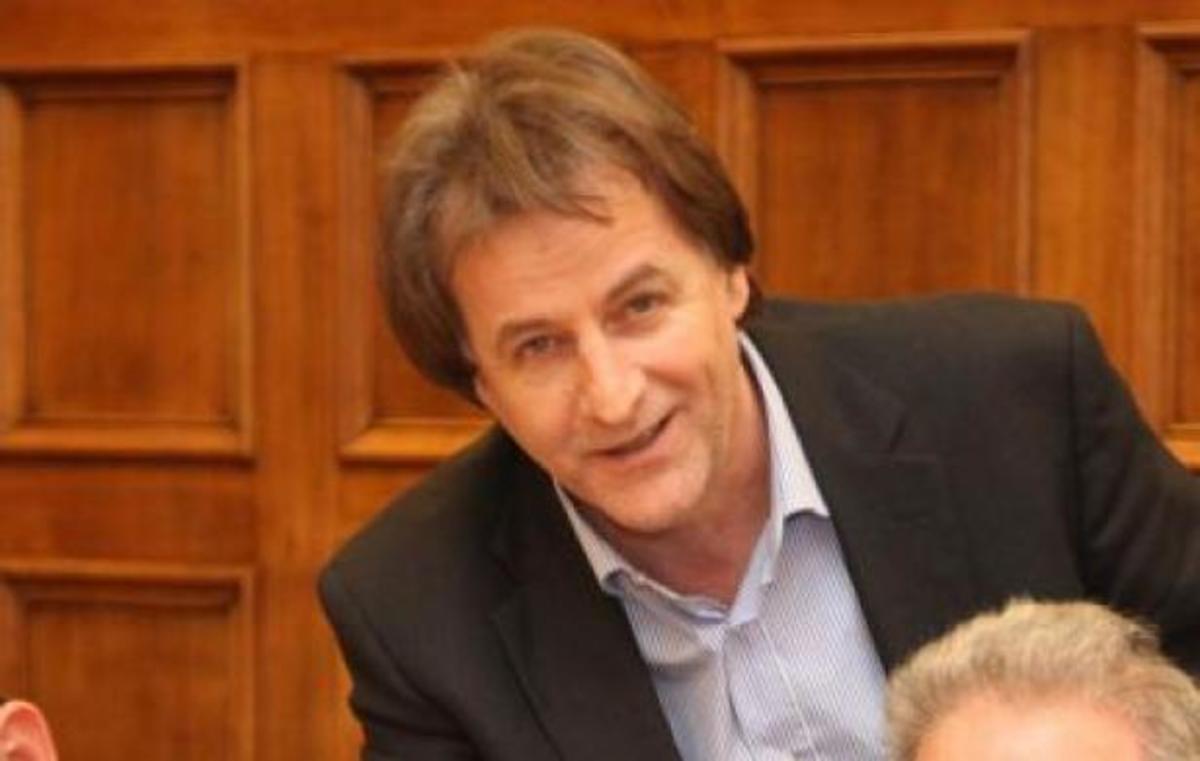 Λαμία: Διέρρηξαν το σπίτι του πρωην βουλευτή Νίκου Τσώνη | Newsit.gr Λαμία: Διέρρηξαν το σπίτι του πρωην βουλευτή Νίκου Τσώνη | Newsit.gr