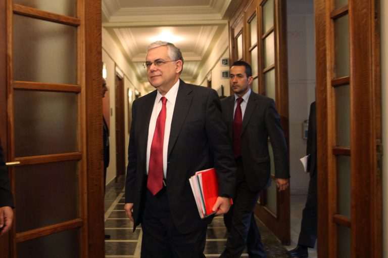 Παρέμβαση του γραφείου του πρωθυπουργού για την διαφθορά! – Ζήτησε να «καθαρίσει» το υπ. Ανάπτυξης και να διαλευκανθούν οι υποθέσεις! | Newsit.gr Παρέμβαση του γραφείου του πρωθυπουργού για την διαφθορά! – Ζήτησε να «καθαρίσει» το υπ. Ανάπτυξης και να διαλευκανθούν οι υποθέσεις! | Newsit.gr