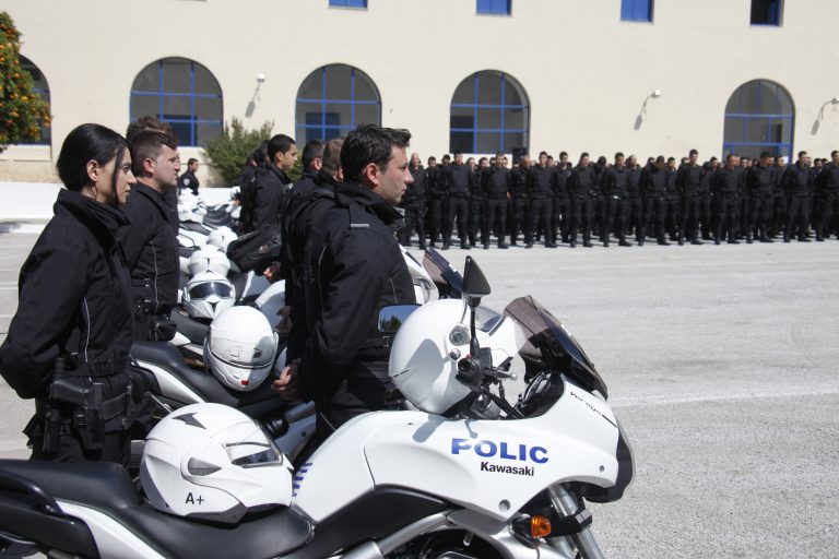 Μεγάλωσε η ΔΙΑΣ κατά 199 άνδρες + 1 γυναίκα! | Newsit.gr Μεγάλωσε η ΔΙΑΣ κατά 199 άνδρες + 1 γυναίκα! | Newsit.gr