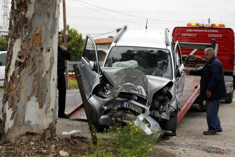 Πρέβεζα: Βόλτα θανάτου για νεαρό συνοδηγό – Σώθηκε ο φίλος του! | Newsit.gr Πρέβεζα: Βόλτα θανάτου για νεαρό συνοδηγό – Σώθηκε ο φίλος του! | Newsit.gr