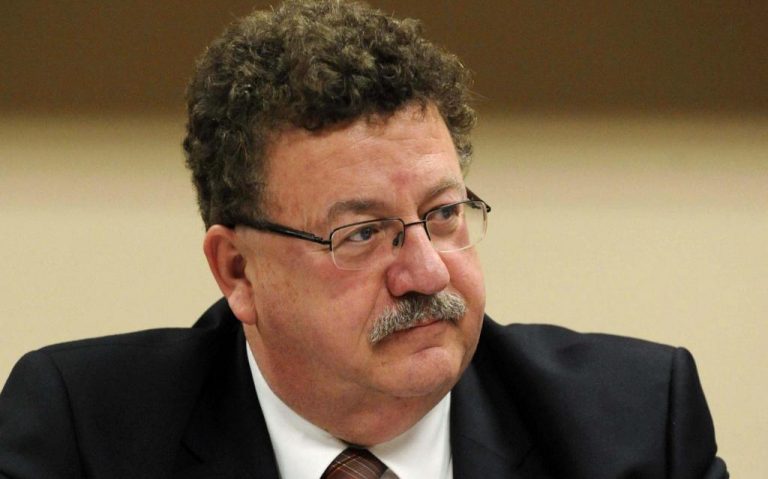 Την Κρήτη «επιθεωρεί» ο υφυπουργός της Μέρκελ για την ελληνογερμανική συνεργασία | Newsit.gr Την Κρήτη «επιθεωρεί» ο υφυπουργός της Μέρκελ για την ελληνογερμανική συνεργασία | Newsit.gr