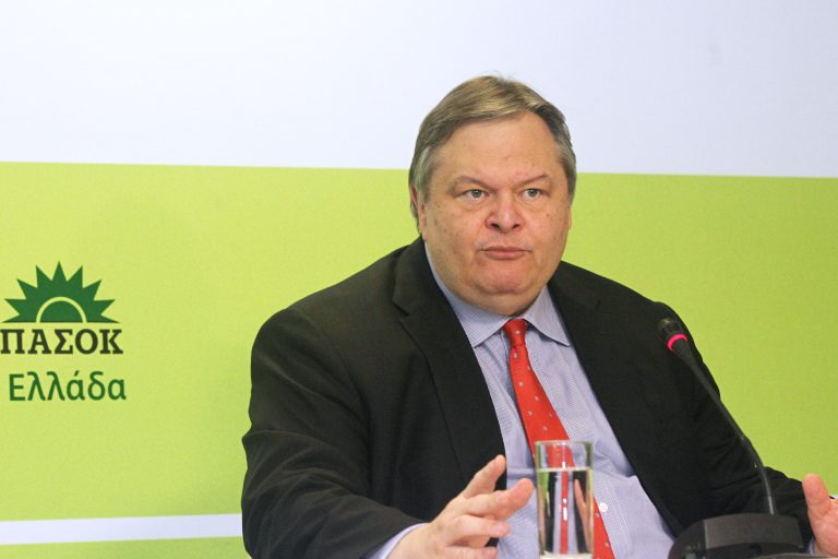 Βενιζέλος:Ελάτε να κάνουμε ντιμπέιτ και χωρίς τον Σαμαρά | Newsit.gr Βενιζέλος:Ελάτε να κάνουμε ντιμπέιτ και χωρίς τον Σαμαρά | Newsit.gr