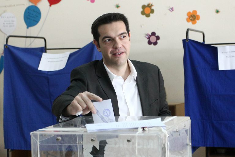 Κρύος ιδρώτας στις Βρυξέλλες – Ψάχνουν το βιογραφικό του Αλέξη Τσίπρα | Newsit.gr Κρύος ιδρώτας στις Βρυξέλλες – Ψάχνουν το βιογραφικό του Αλέξη Τσίπρα | Newsit.gr