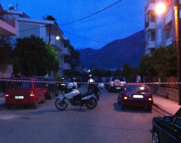 Ηράκλειο:Επίθεση με λοστούς στον γιο υποψήφιας με τη Χρυσή Αυγή! | Newsit.gr Ηράκλειο:Επίθεση με λοστούς στον γιο υποψήφιας με τη Χρυσή Αυγή! | Newsit.gr