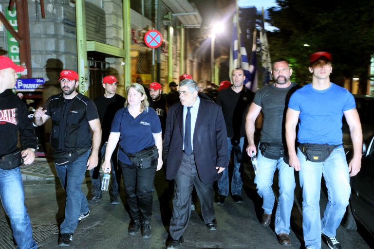 Αχαϊα: H Χρυσή Αυγή… τώρα ξεβουλώνει και αγωγούς! | Newsit.gr Αχαϊα: H Χρυσή Αυγή… τώρα ξεβουλώνει και αγωγούς! | Newsit.gr