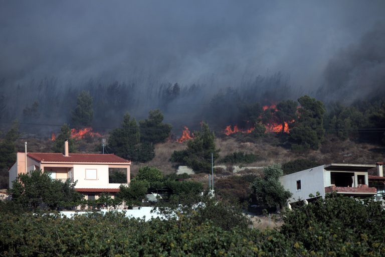 Ρέθυμνο: Η πόλη σε πύρινο κλοιό – Η φωτιά απείλησε σπίτια! | Newsit.gr Ρέθυμνο: Η πόλη σε πύρινο κλοιό – Η φωτιά απείλησε σπίτια! | Newsit.gr