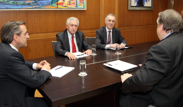 Παρολίγο εμπλοκή με τον Ράπανο χθες το βράδυ – Ζήτησε εχέγγυα από Βενιζέλο Κουβέλη – Τελικά θα ορκιστεί υπουργός Οικονομικών | Newsit.gr Παρολίγο εμπλοκή με τον Ράπανο χθες το βράδυ – Ζήτησε εχέγγυα από Βενιζέλο Κουβέλη – Τελικά θα ορκιστεί υπουργός Οικονομικών | Newsit.gr