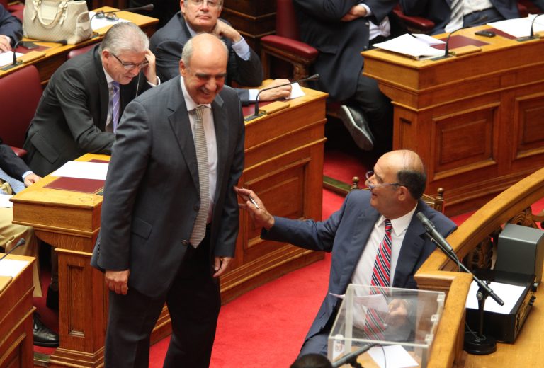 Με ψήφους ρεκόρ ο Ευ.Μεϊμαράκης εξελέγη Πρόεδρος της Βουλής! | Newsit.gr Με ψήφους ρεκόρ ο Ευ.Μεϊμαράκης εξελέγη Πρόεδρος της Βουλής! | Newsit.gr