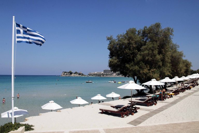Χαλκιδική: Διακοπές-ευκαιρία για όσους έχουν συμπληρώσει τα 55 τους χρόνια! | Newsit.gr Χαλκιδική: Διακοπές-ευκαιρία για όσους έχουν συμπληρώσει τα 55 τους χρόνια! | Newsit.gr