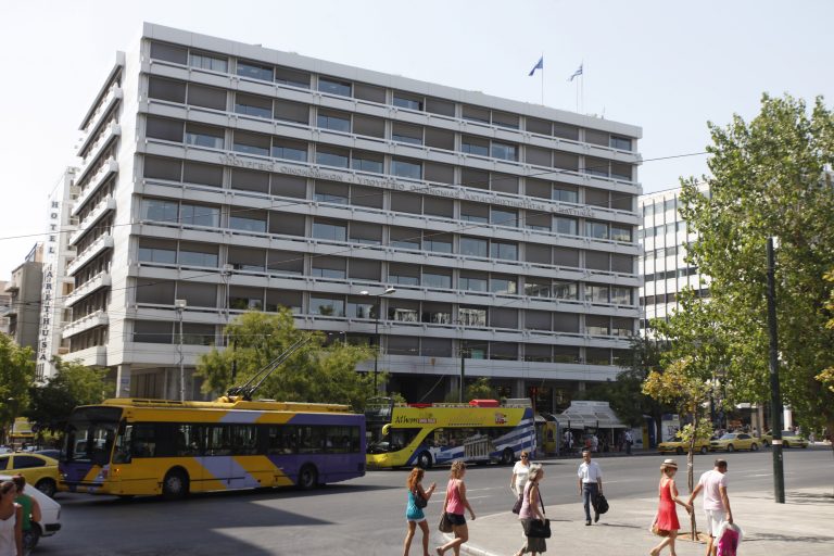 Επι τόπου θα κόβει και θα εισπράττει τα πρόστιμα για φοροδιαφυγή το ΣΔΟΕ! | Newsit.gr Επι τόπου θα κόβει και θα εισπράττει τα πρόστιμα για φοροδιαφυγή το ΣΔΟΕ! | Newsit.gr