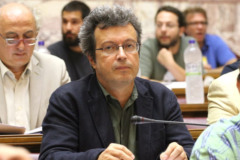 Τατσόπουλος: Κοιμήθηκα ομοφυλόφιλος και ξύπνησα ομοφοβικός | Newsit.gr Τατσόπουλος: Κοιμήθηκα ομοφυλόφιλος και ξύπνησα ομοφοβικός | Newsit.gr