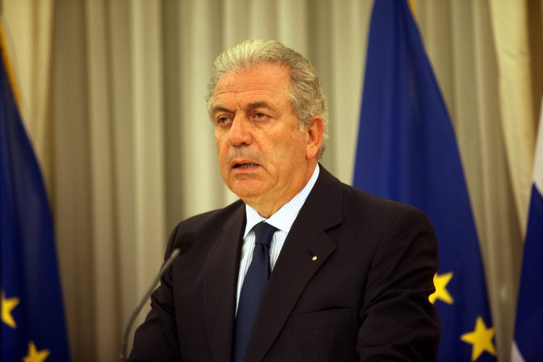 Και ο Αβραμόπουλος «θύμα» του τυφώνα Sandy | Newsit.gr Και ο Αβραμόπουλος «θύμα» του τυφώνα Sandy | Newsit.gr