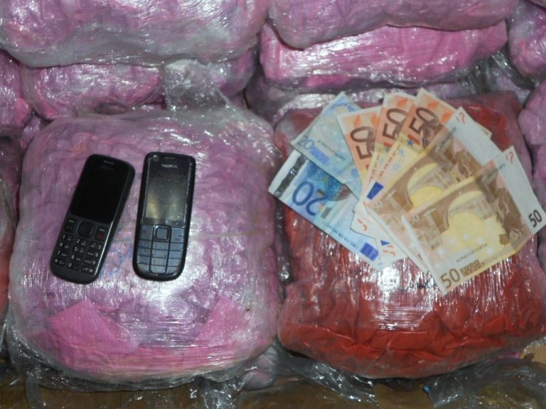 Κρήτη: Ταξίδευαν με το πλοίο της γραμμής και »πλημμύριζαν» τις πόλεις με ναρκωτικά! | Newsit.gr Κρήτη: Ταξίδευαν με το πλοίο της γραμμής και »πλημμύριζαν» τις πόλεις με ναρκωτικά! | Newsit.gr