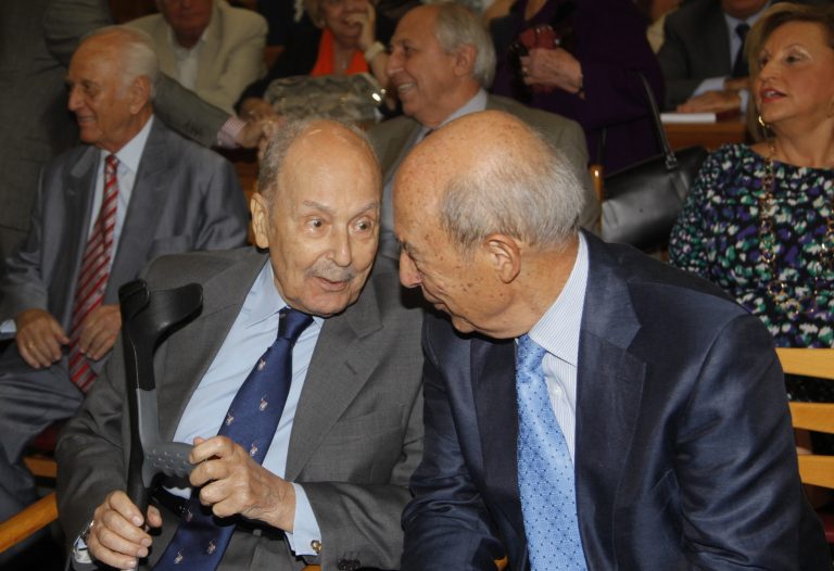 Κ.Στεφανόπουλος: Με τρομάζει η Χρυσή Αυγή | Newsit.gr Κ.Στεφανόπουλος: Με τρομάζει η Χρυσή Αυγή | Newsit.gr
