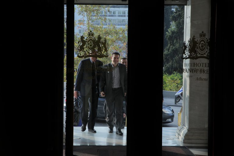Κύριε Τσίπρα μας κακομαθαίνετε… | Newsit.gr Κύριε Τσίπρα μας κακομαθαίνετε… | Newsit.gr