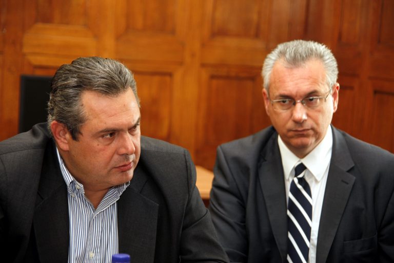 Υπό διάλυση οι Ανεξάρτητοι Έλληνες! Δειλό και ανεύθυνο λένε τον Πάνο Καμμένο βουλευτές του! | Newsit.gr Υπό διάλυση οι Ανεξάρτητοι Έλληνες! Δειλό και ανεύθυνο λένε τον Πάνο Καμμένο βουλευτές του! | Newsit.gr